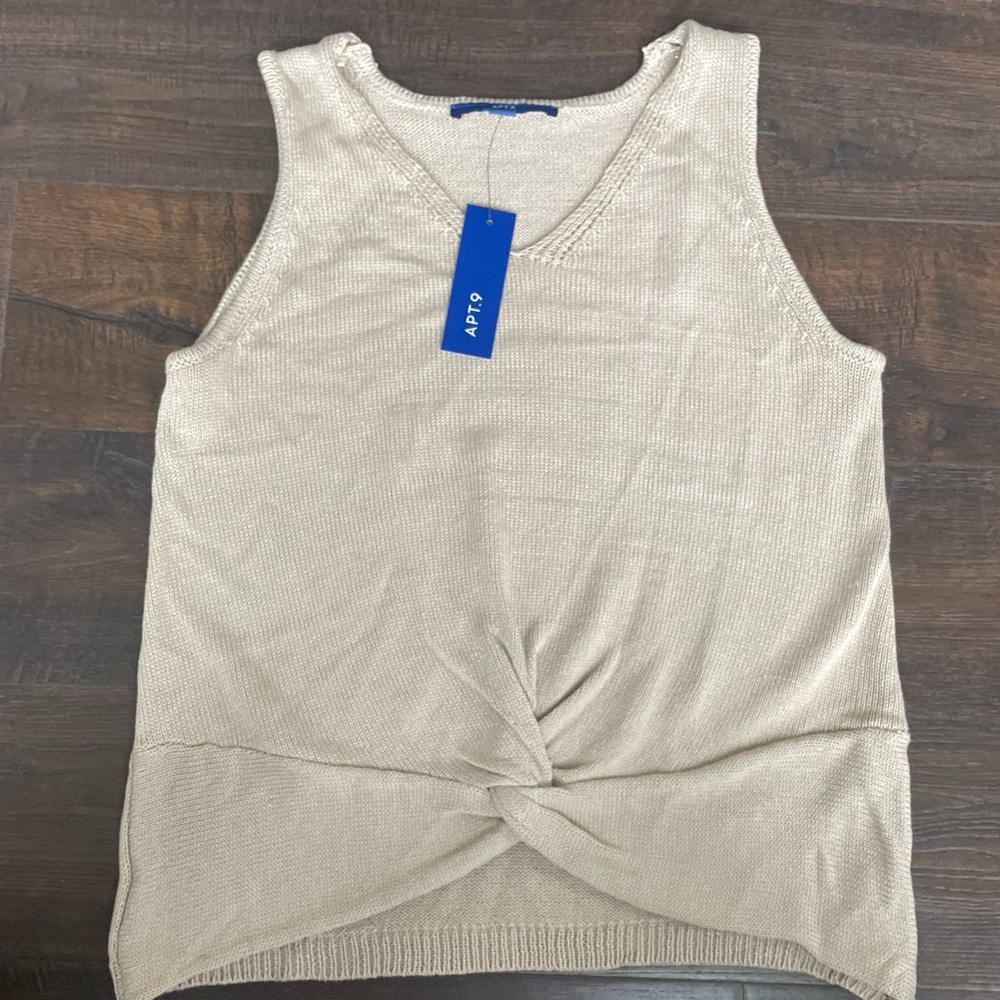Women’s Top